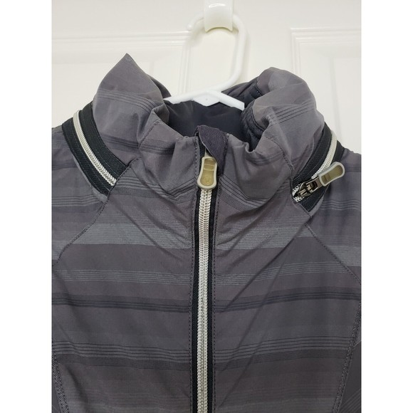 Lululemon Run Hustle Jacket Cool Poncho Stripe 8 MARK ON SLEEVE - Picture 3 of 13
